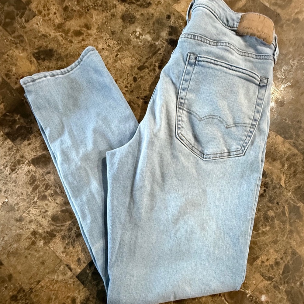 American Eagle Airflex 360 Slim Straight Light Wash women's Jeans Blue 36x28